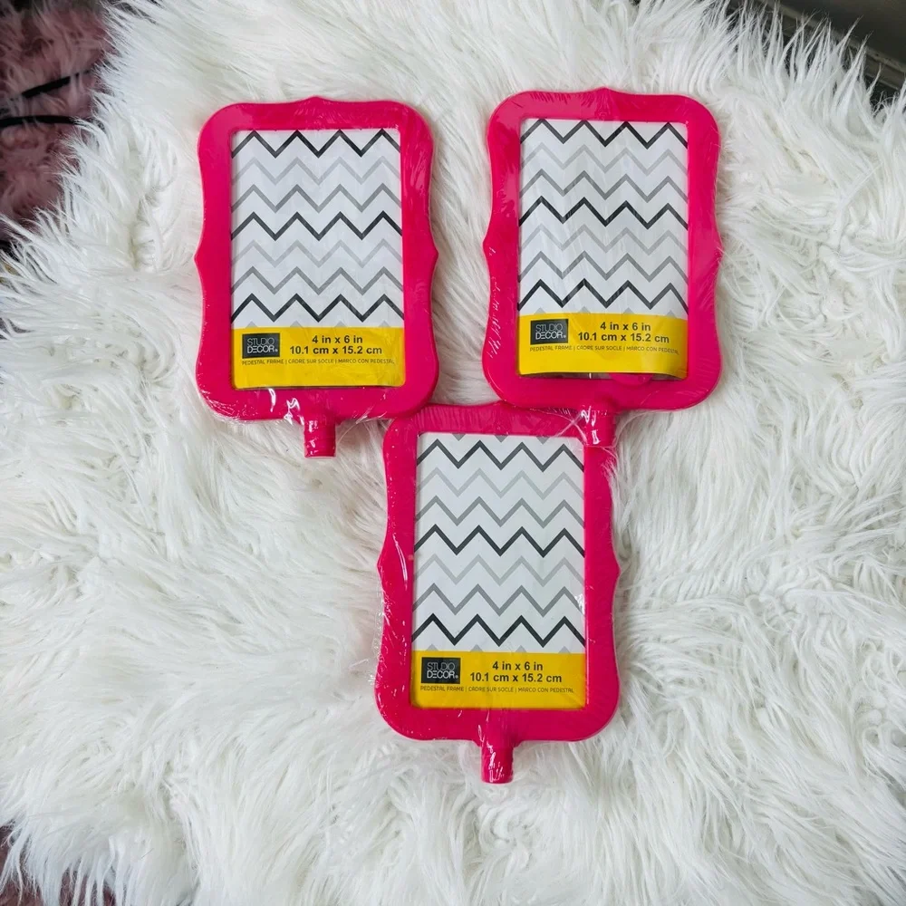 Set of 3 Pink Patterned Frames